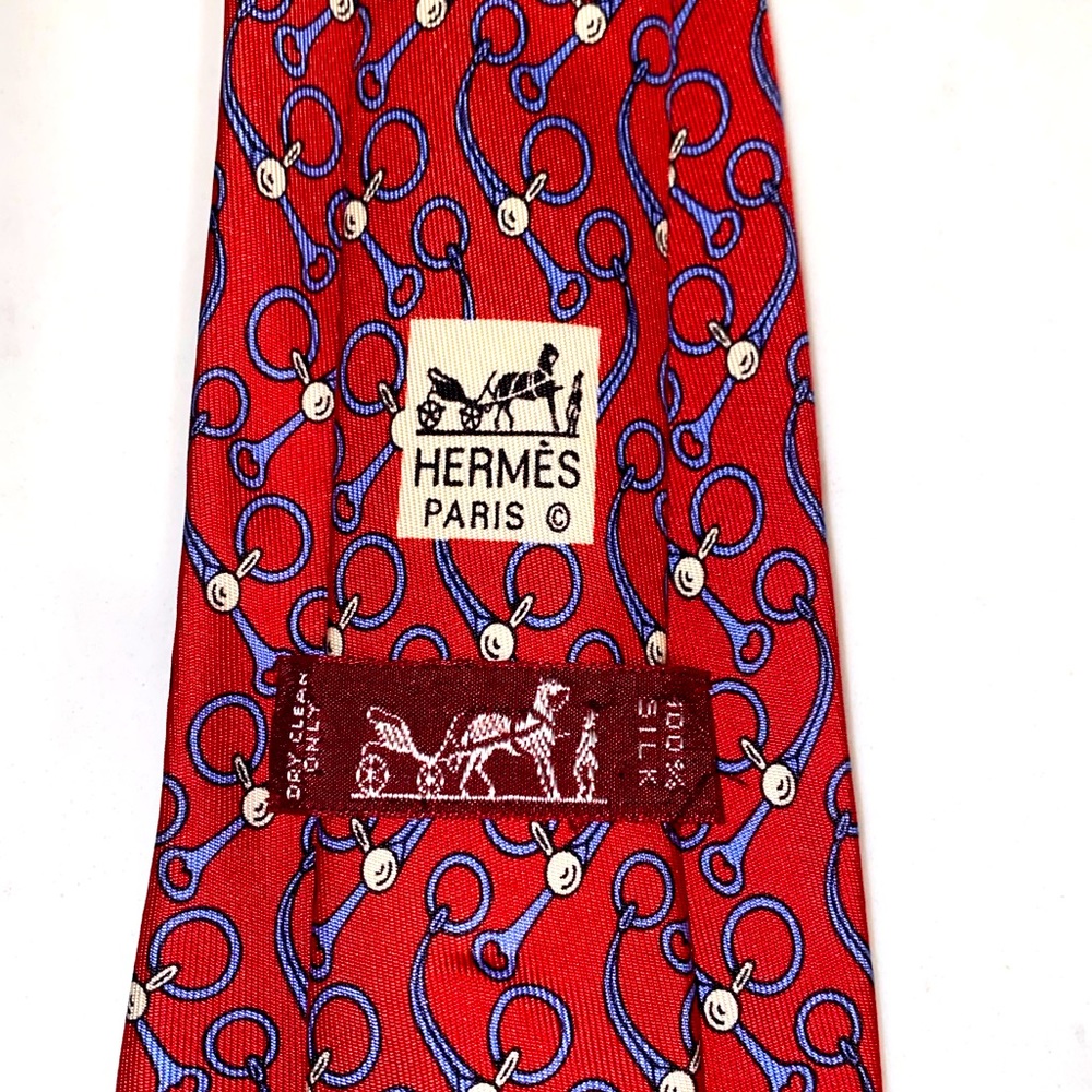 Hermès Red Silk Tie